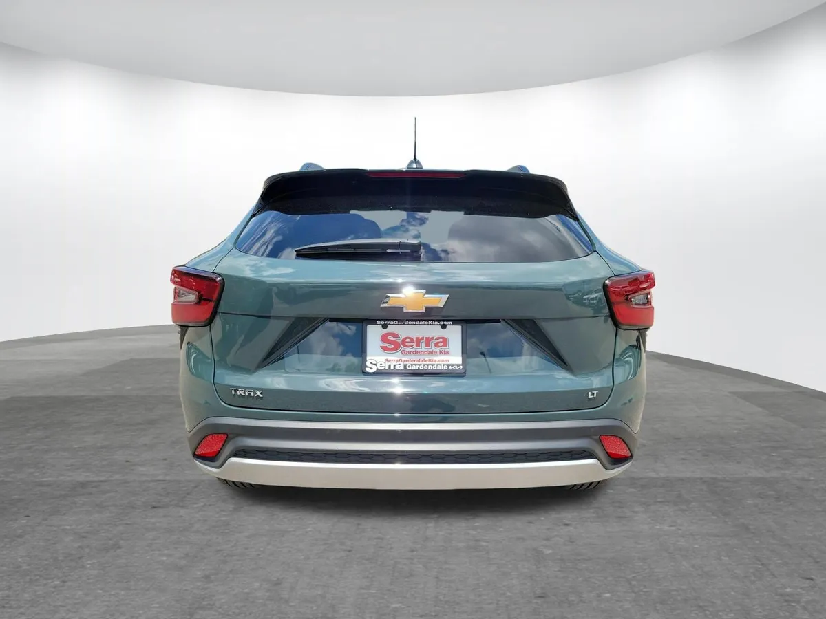 2025 Chevrolet Trax LT thumbnail 20