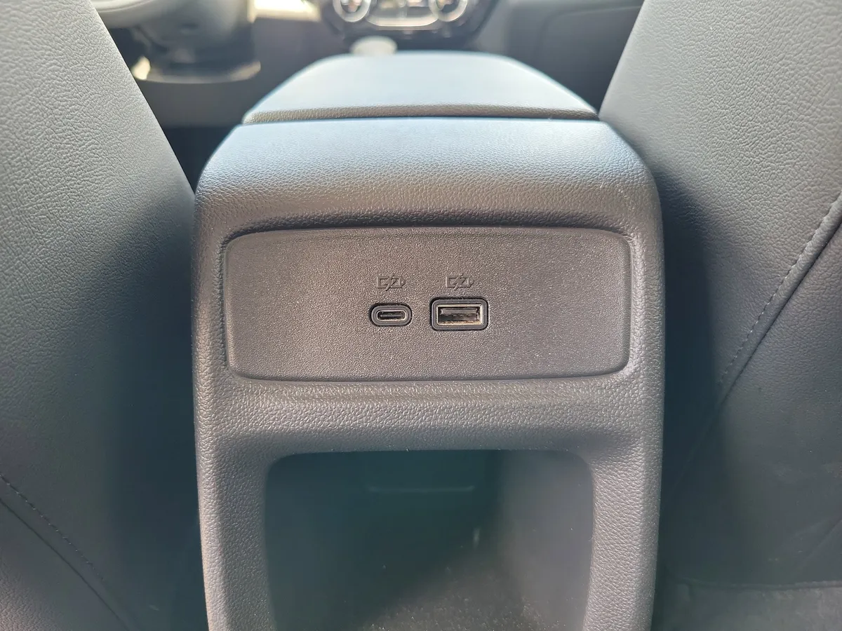 2025 Chevrolet Trax LT thumbnail 7