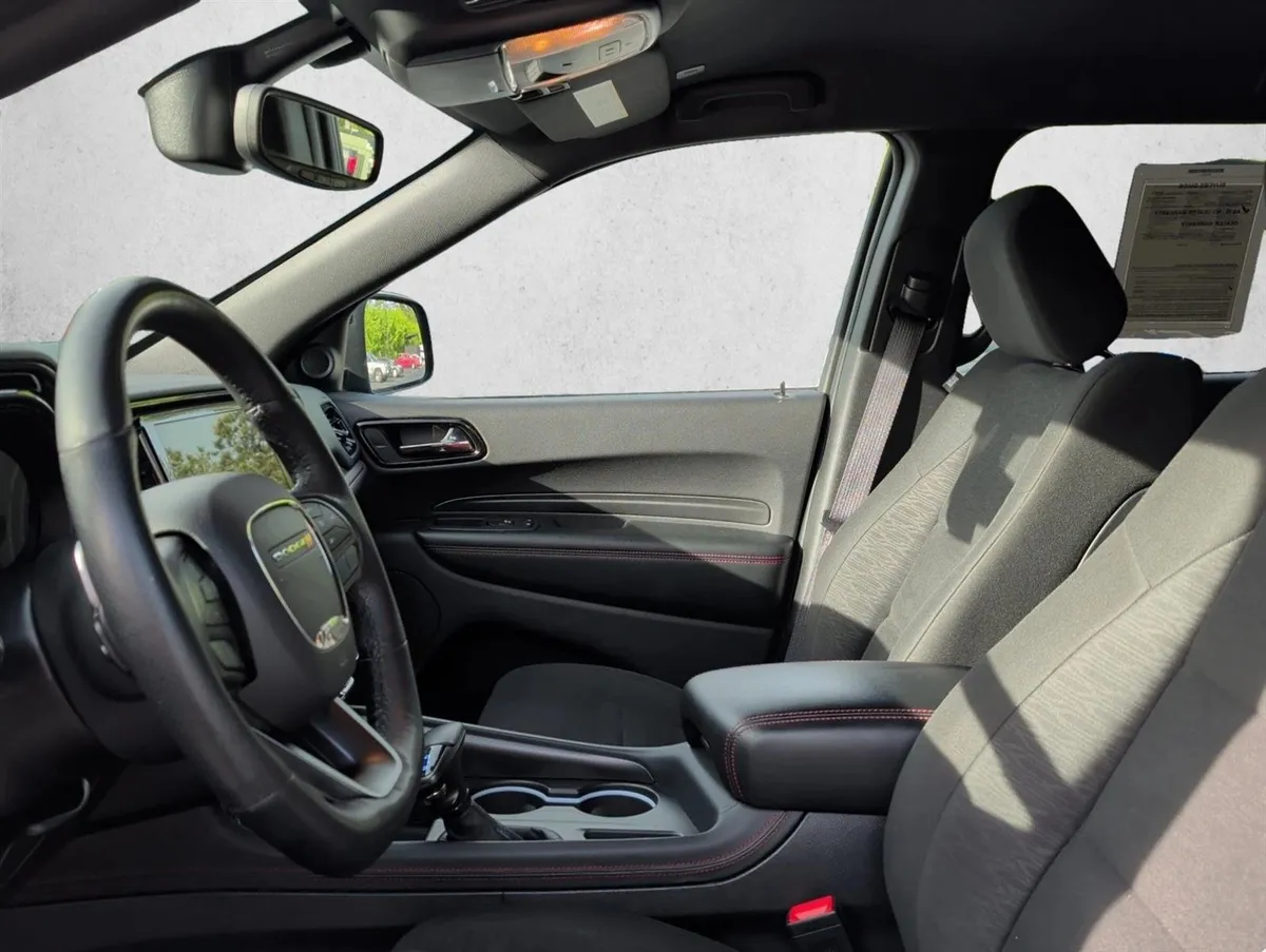 2025 Dodge Durango GT thumbnail 10