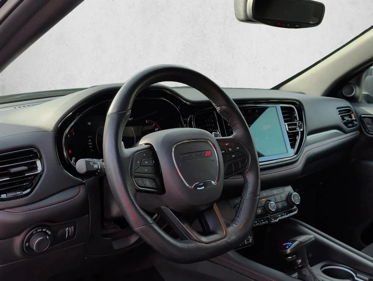 2025 Dodge Durango GT thumbnail 9