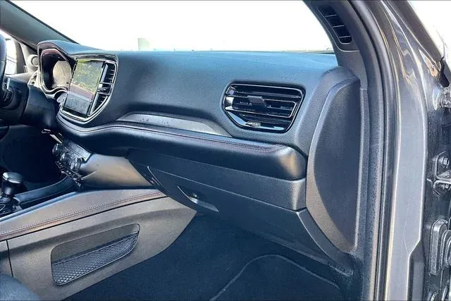2025 Dodge Durango GT thumbnail 23