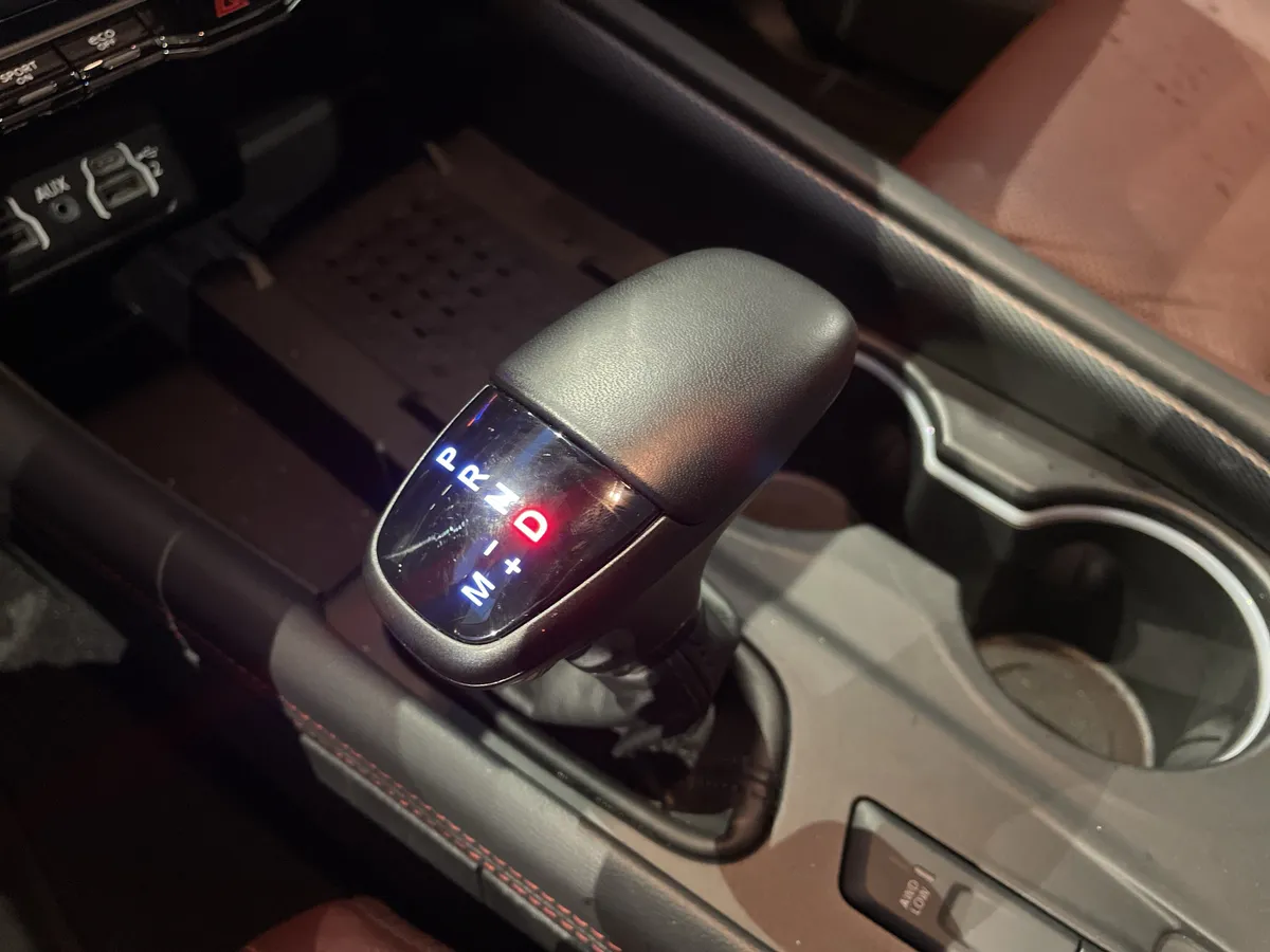 2025 Dodge Durango R/T Plus thumbnail 29