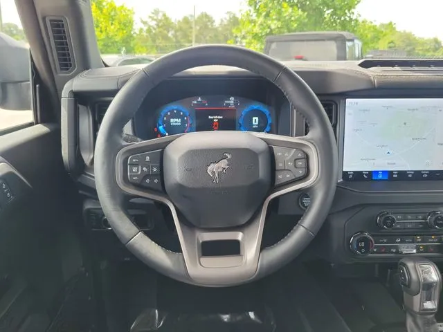 2025 Ford Bronco Badlands thumbnail 27