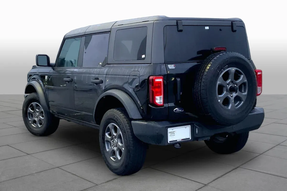 2025 Ford Bronco Big Bend thumbnail 12
