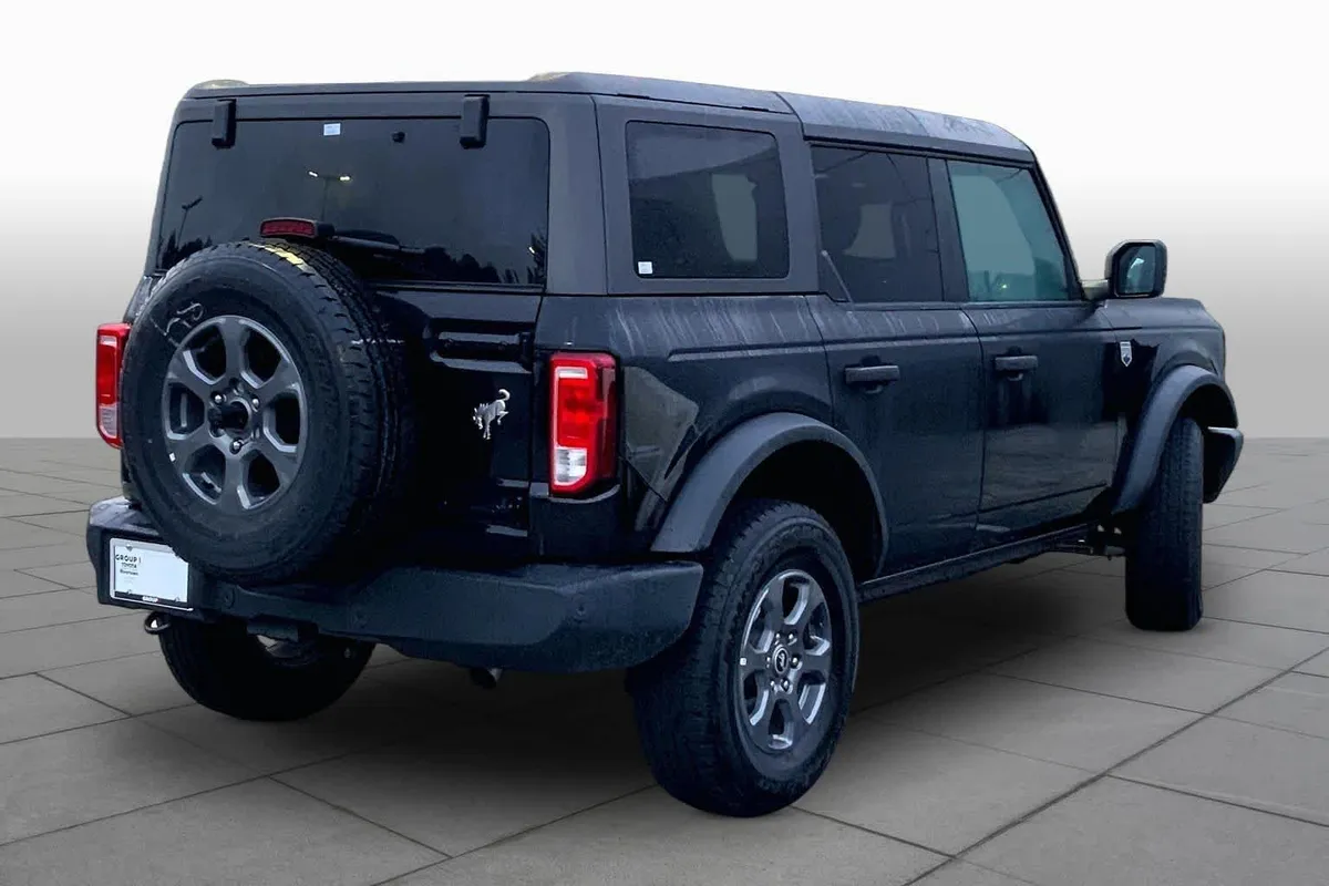 2025 Ford Bronco Big Bend thumbnail 13
