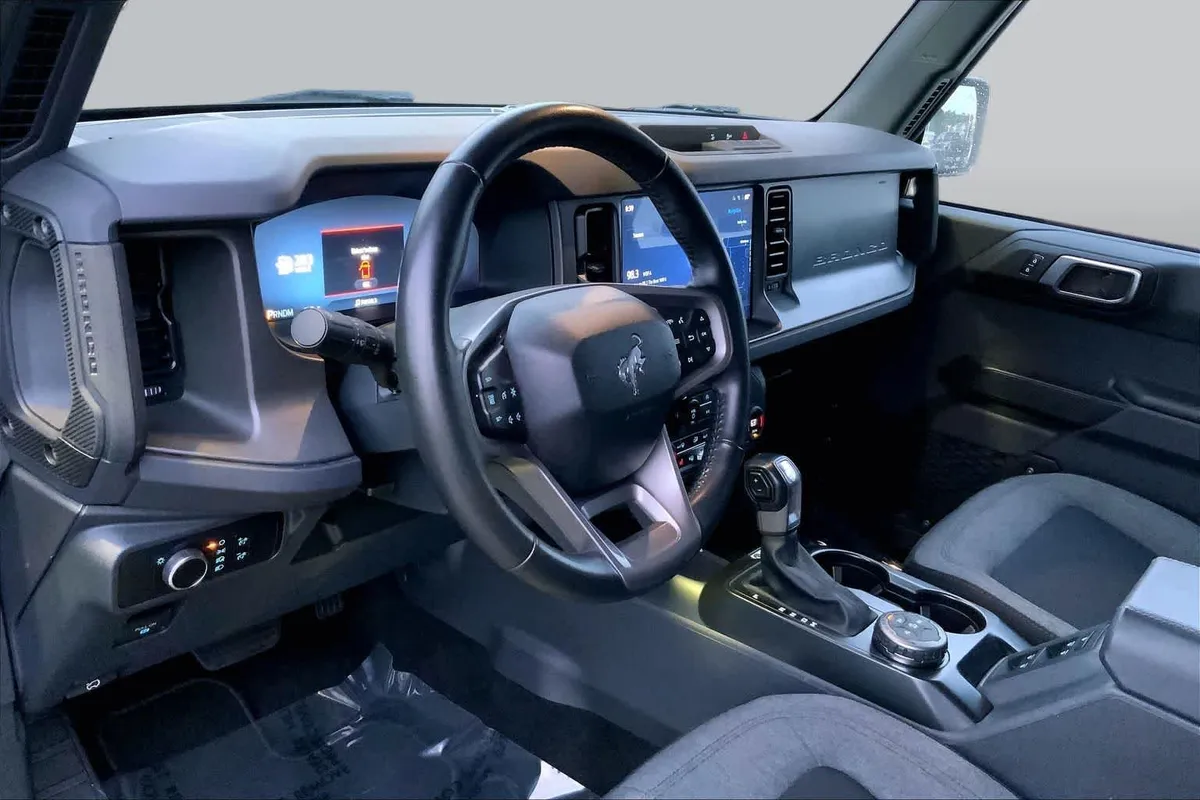 2025 Ford Bronco Big Bend thumbnail 17