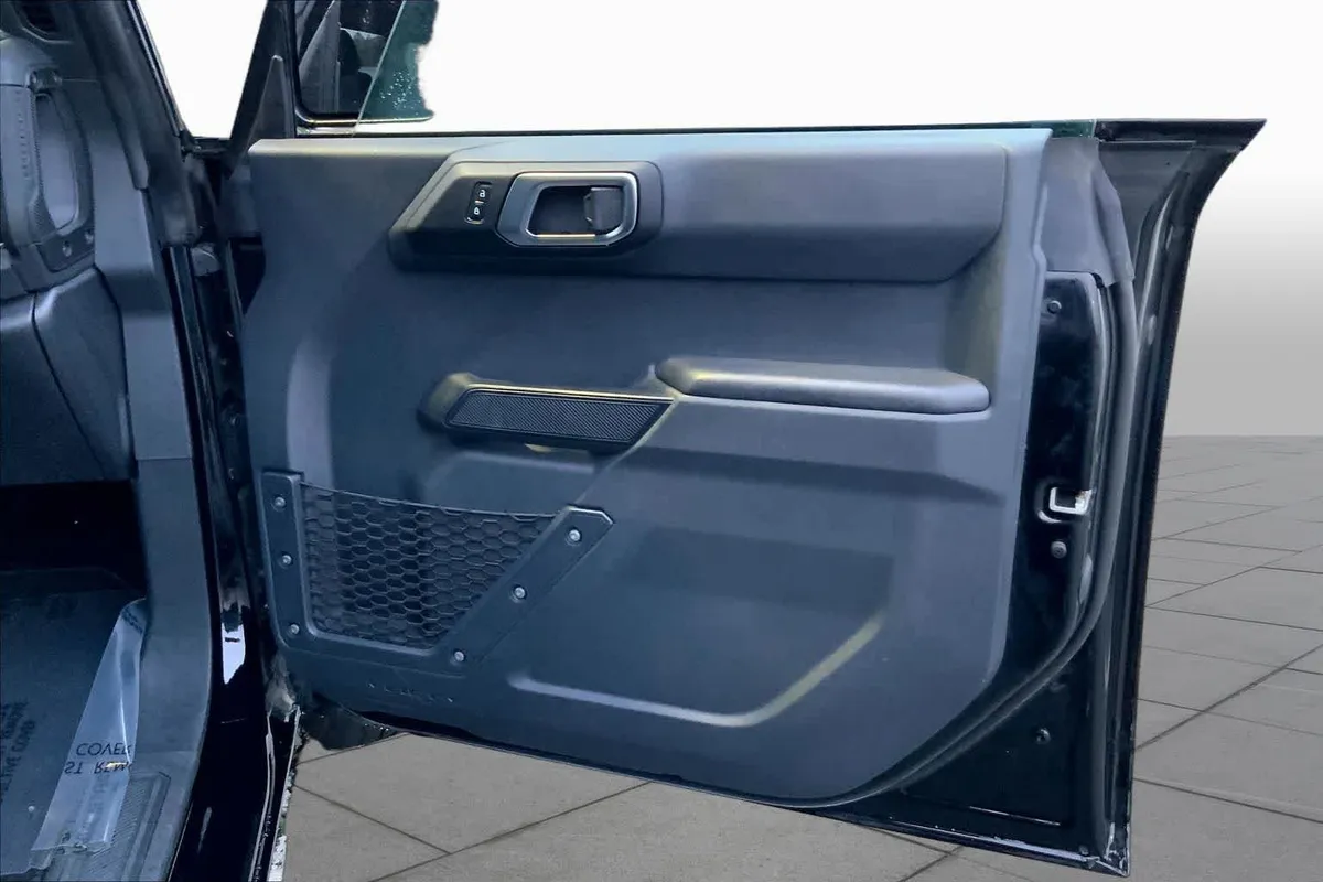 2025 Ford Bronco Big Bend thumbnail 22