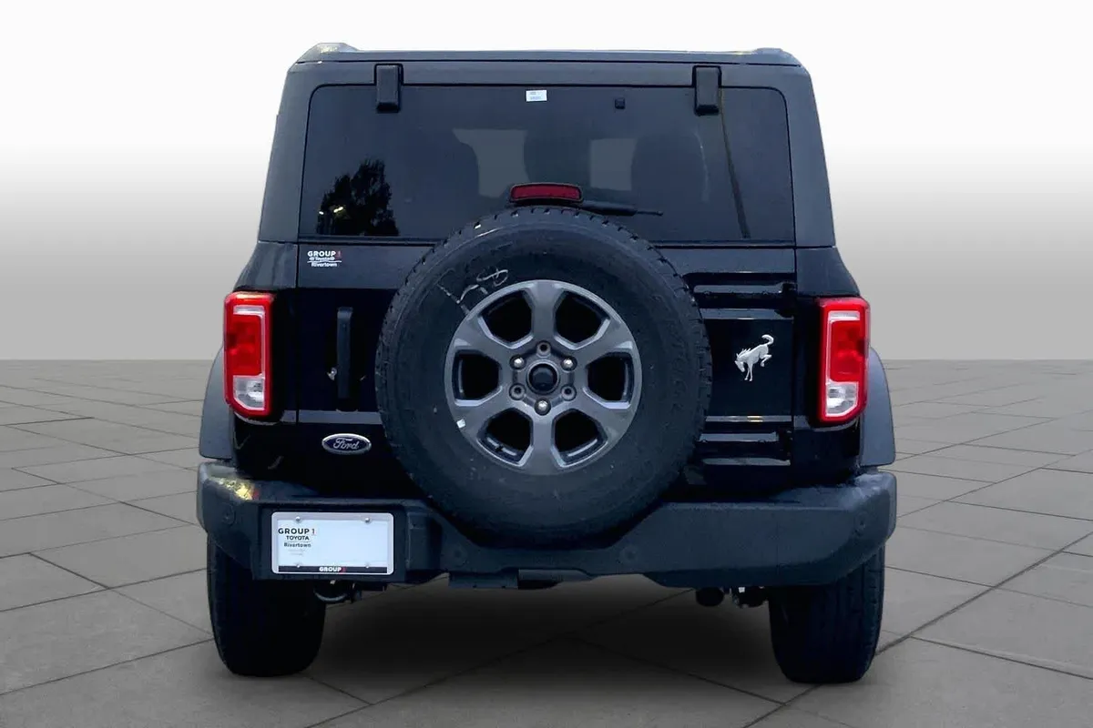 2025 Ford Bronco Big Bend thumbnail 5