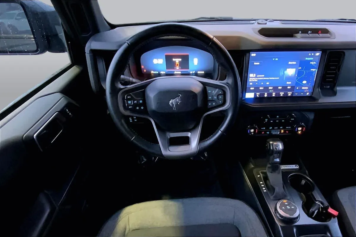 2025 Ford Bronco Big Bend thumbnail 6
