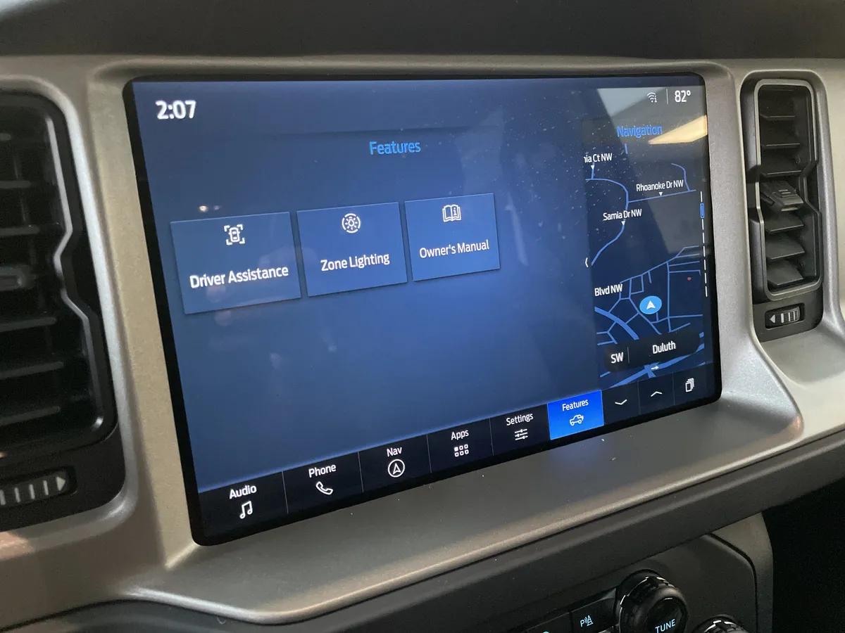 2025 Ford Bronco Outer Banks thumbnail 25