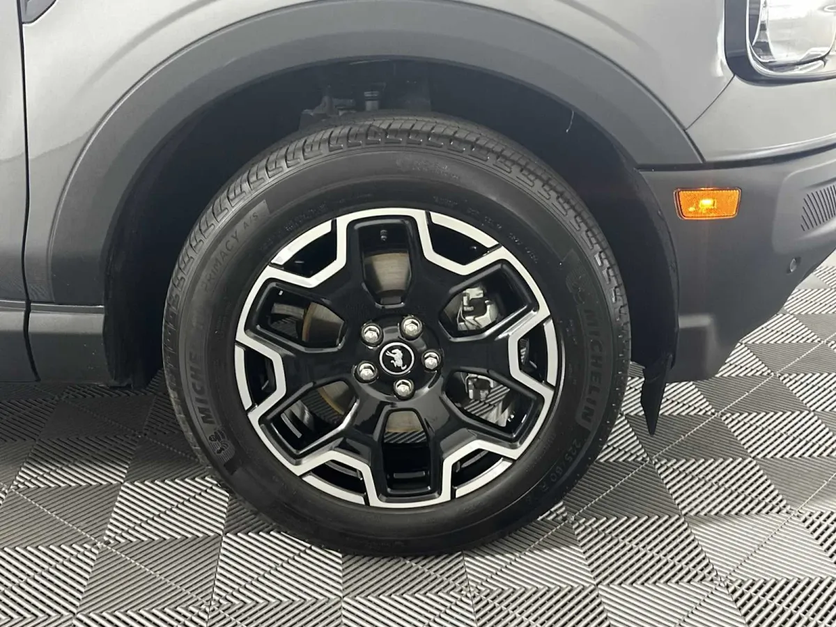 2025 Ford Bronco Sport Outer Banks thumbnail 20