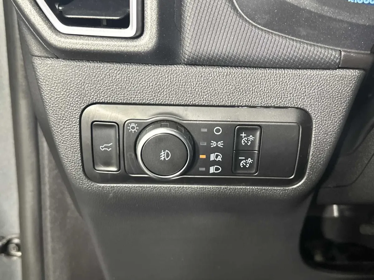 2025 Ford Bronco Sport Outer Banks thumbnail 32
