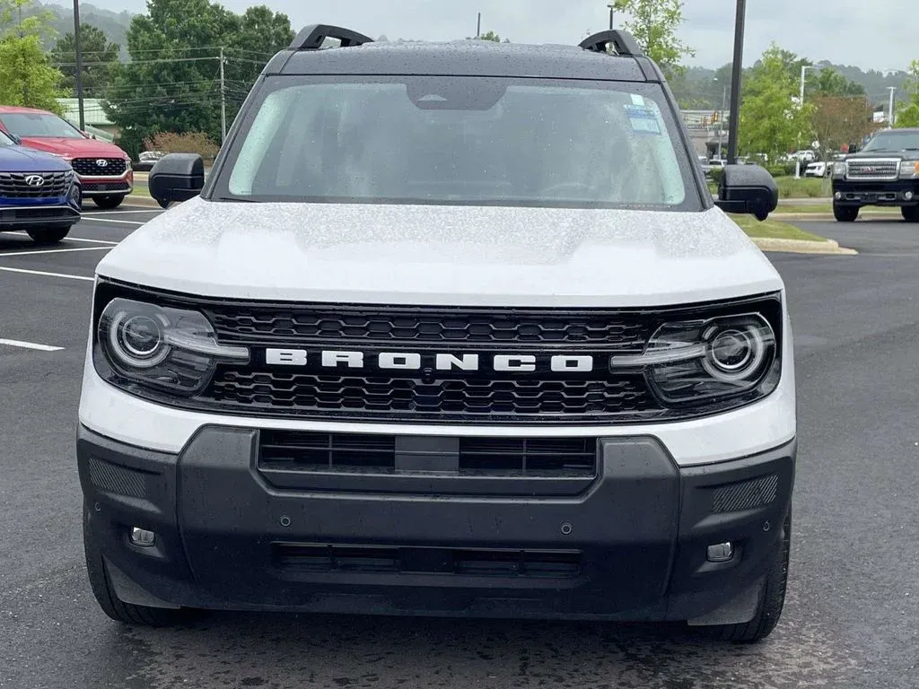 2025 Ford Bronco Sport Outer Banks thumbnail 8