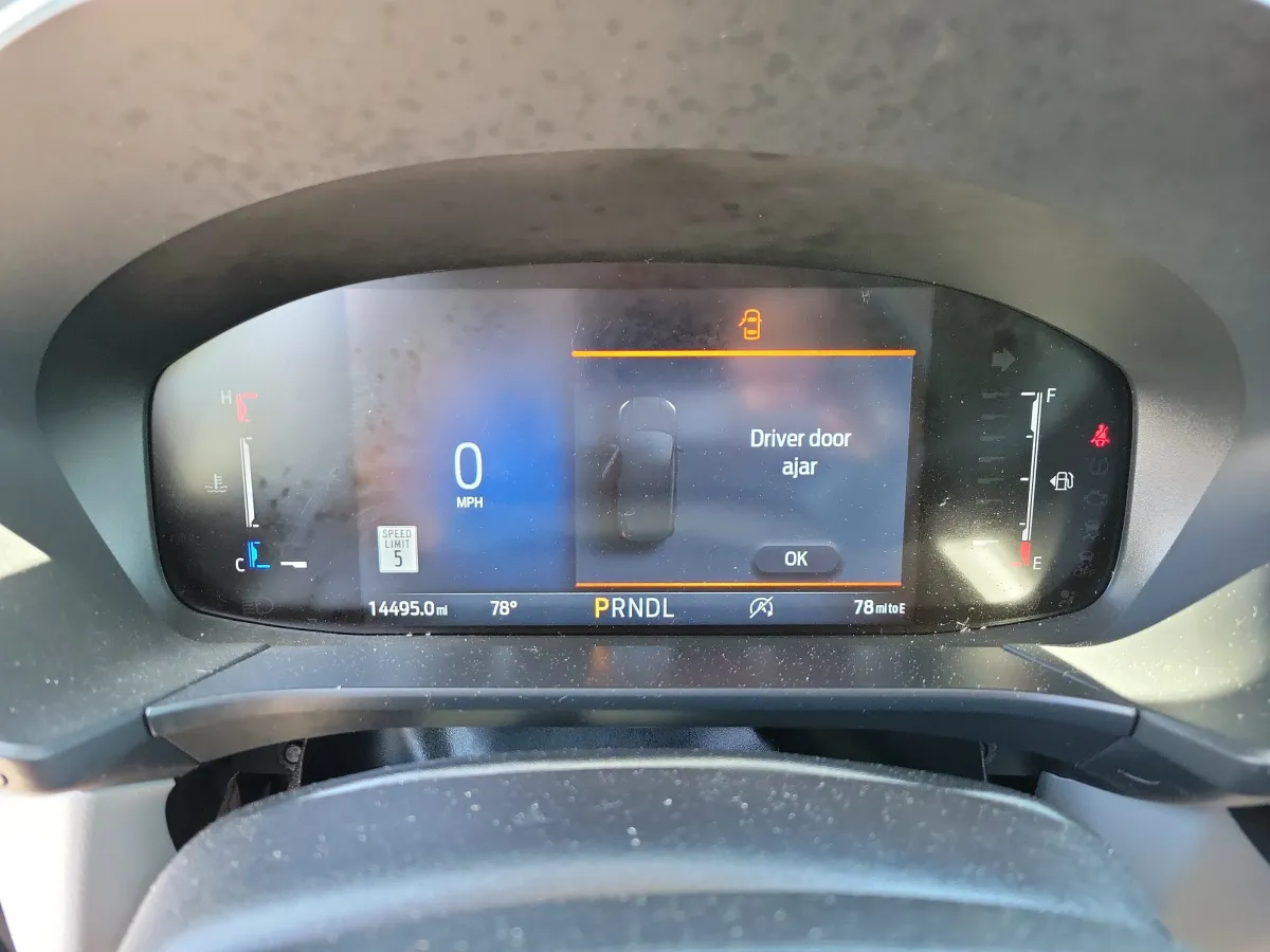 2025 Ford Escape Active thumbnail 17