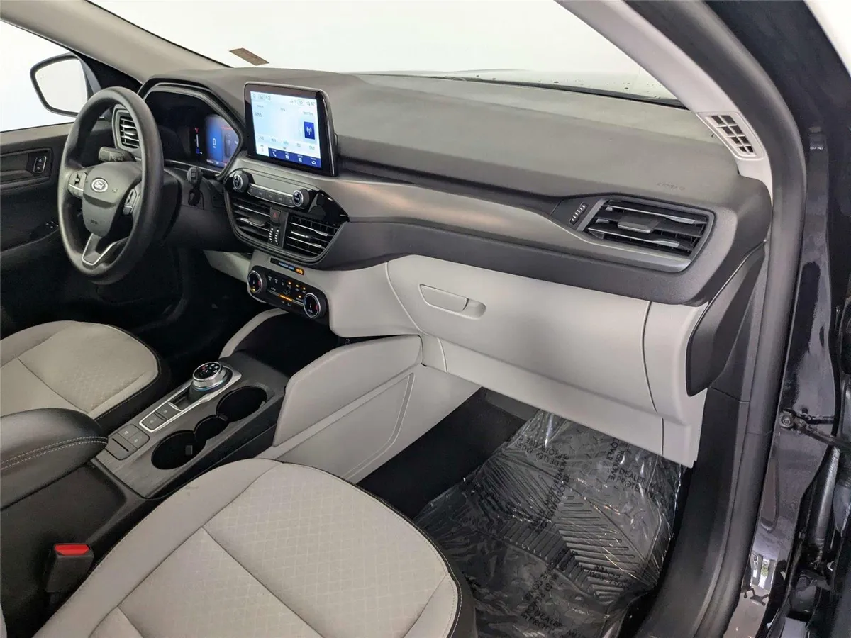 2025 Ford Escape Active thumbnail 30