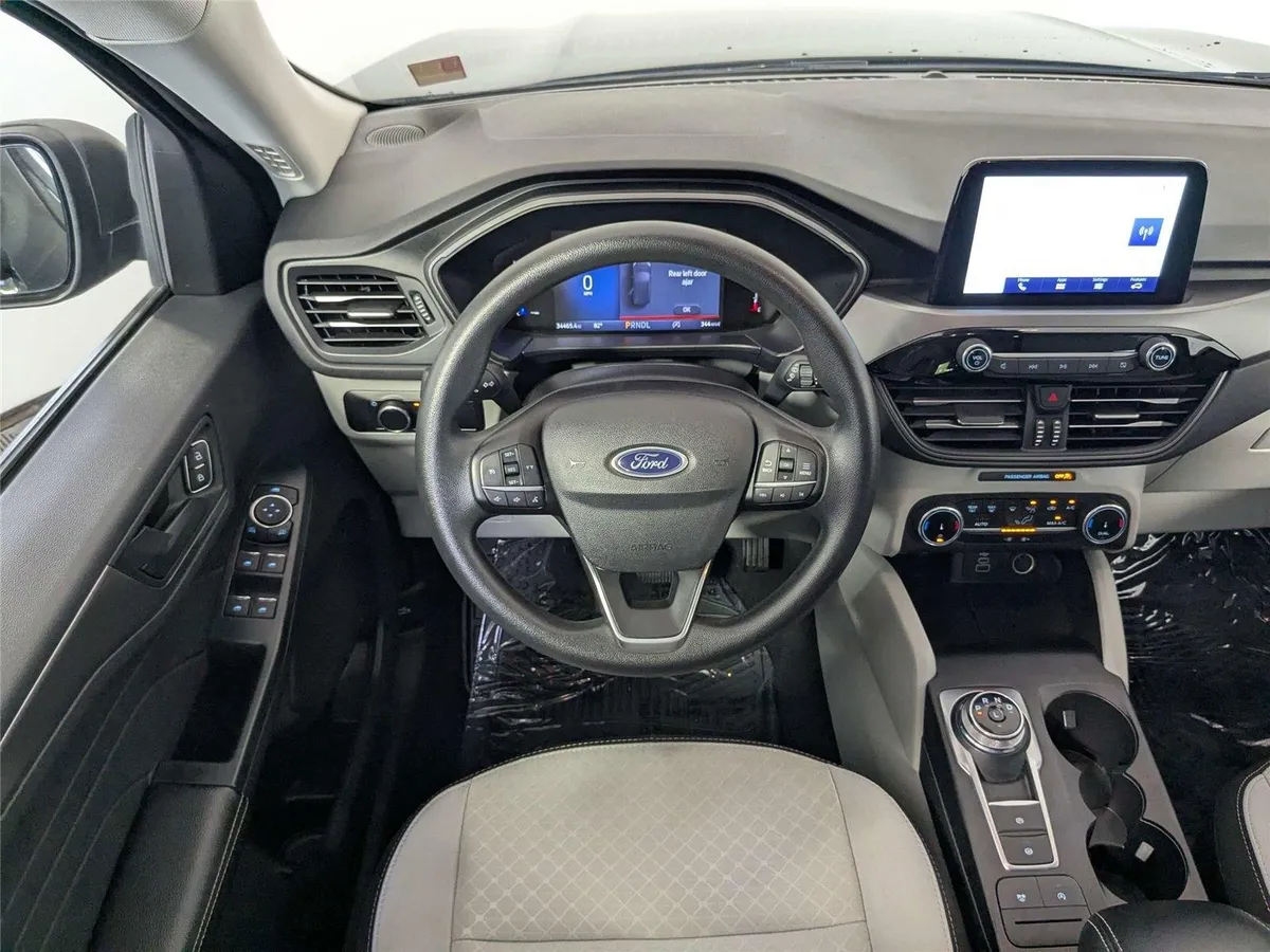 2025 Ford Escape Active thumbnail 37