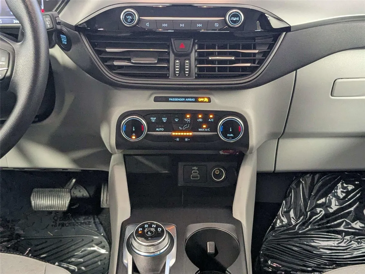 2025 Ford Escape Active thumbnail 40