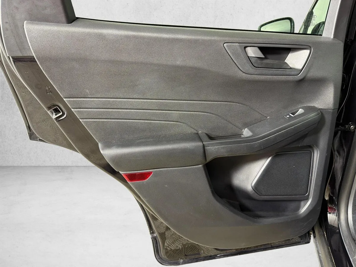 2025 Ford Escape Active thumbnail 21
