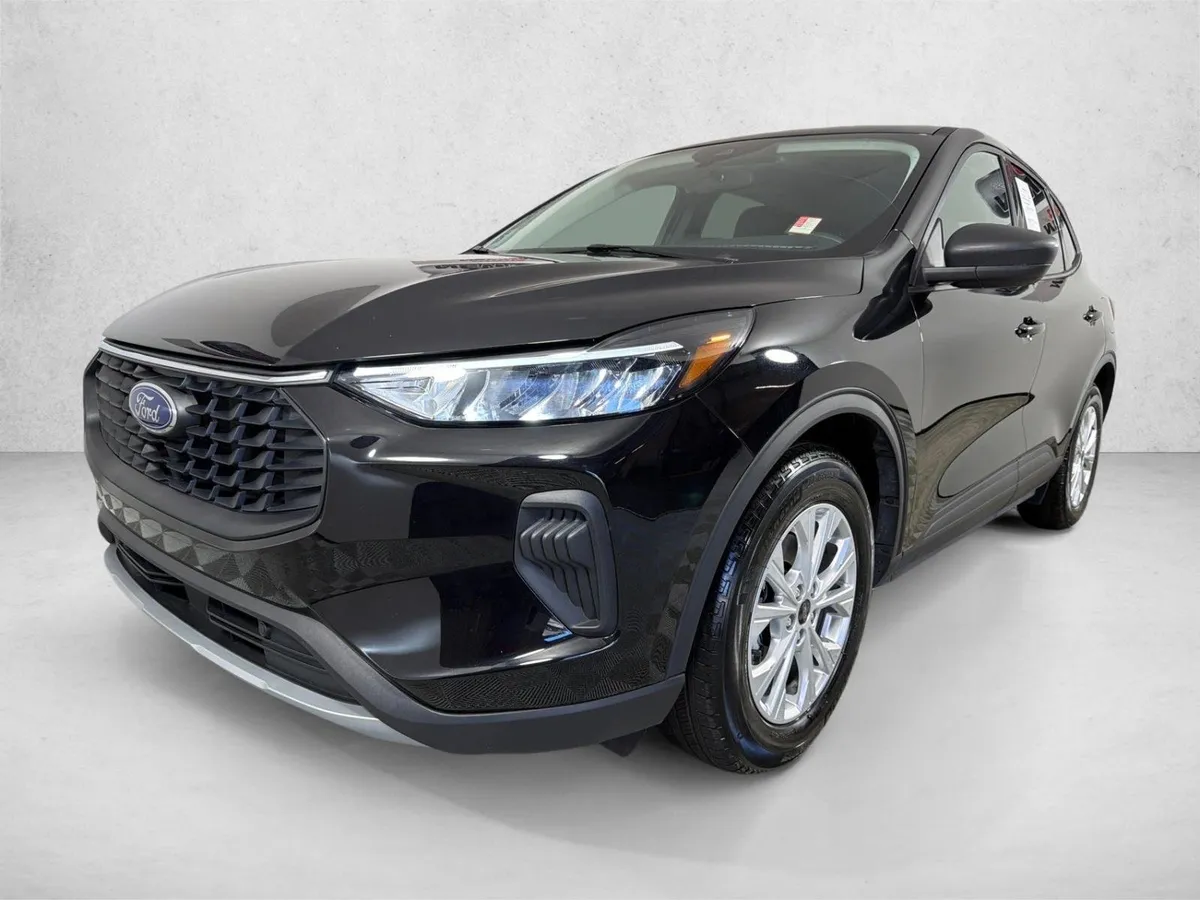 2025 Ford Escape Active thumbnail 7