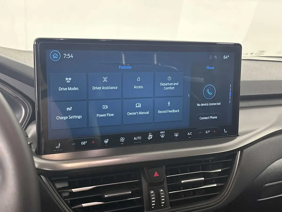 2025 Ford Escape PHEV thumbnail 32