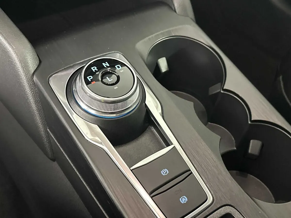 2025 Ford Escape PHEV thumbnail 35