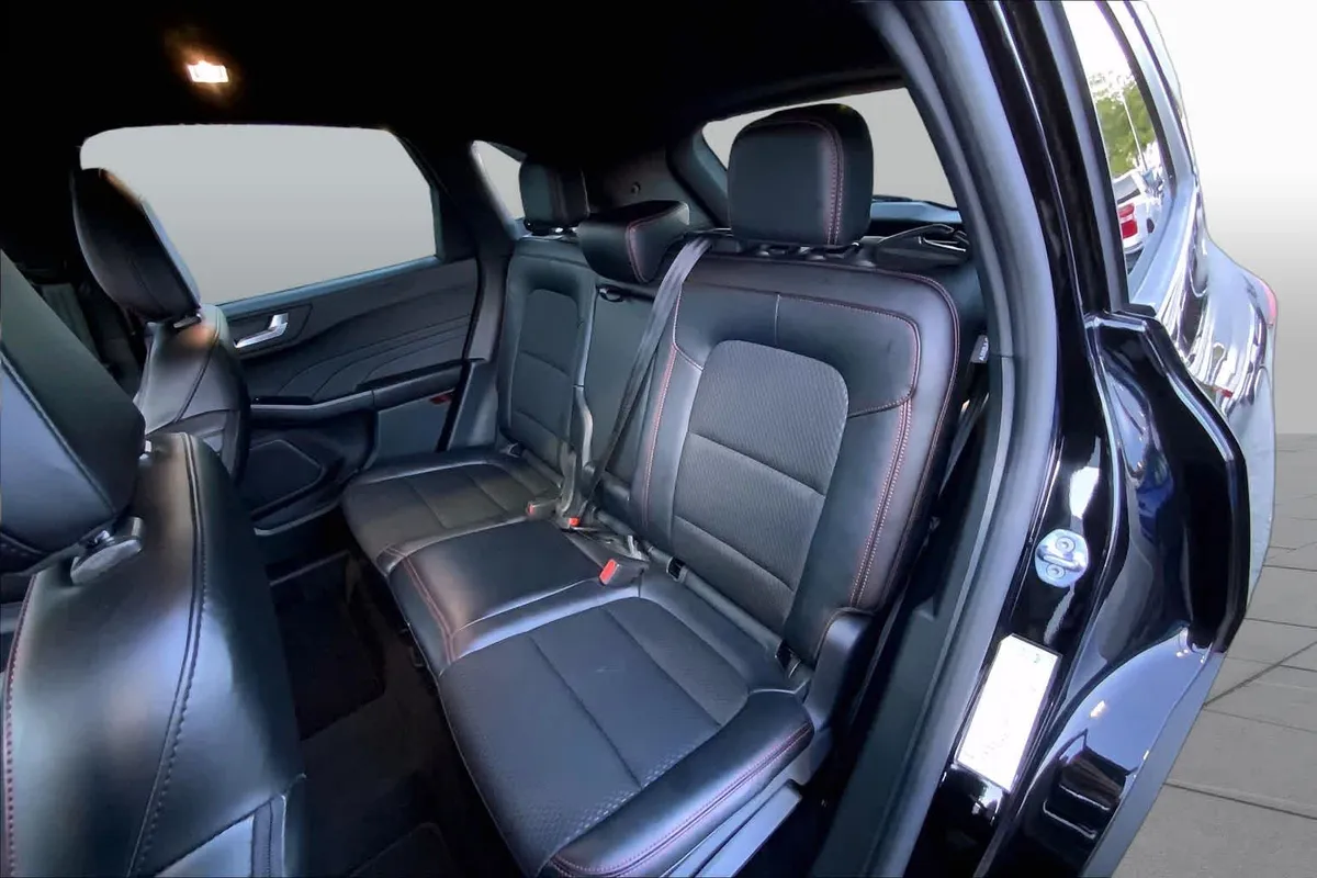 2025 Ford Escape ST-Line thumbnail 20