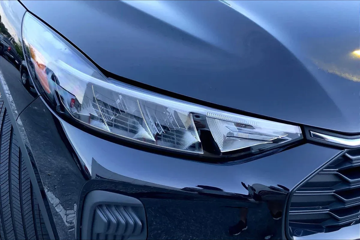 2025 Ford Escape ST-Line thumbnail 26
