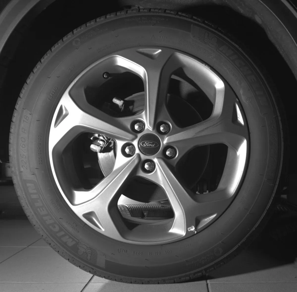 2025 Ford Escape ST-Line thumbnail 15