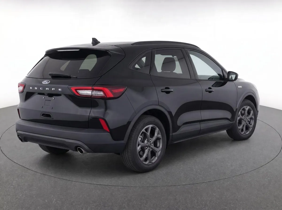 2025 Ford Escape ST-Line thumbnail 4