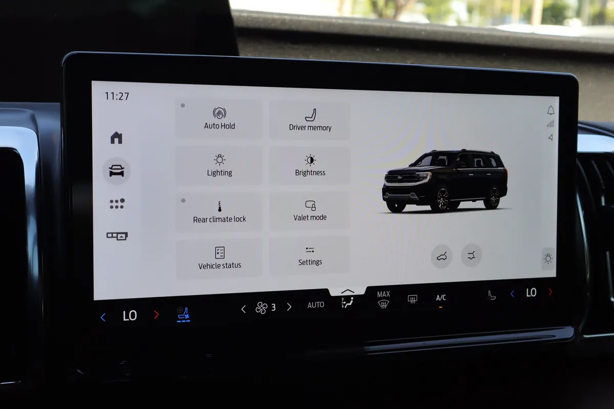 2025 Ford Expedition Max King Ranch thumbnail 16
