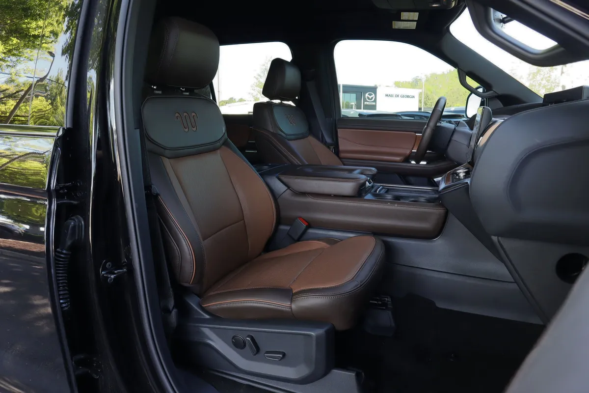 2025 Ford Expedition Max King Ranch thumbnail 29