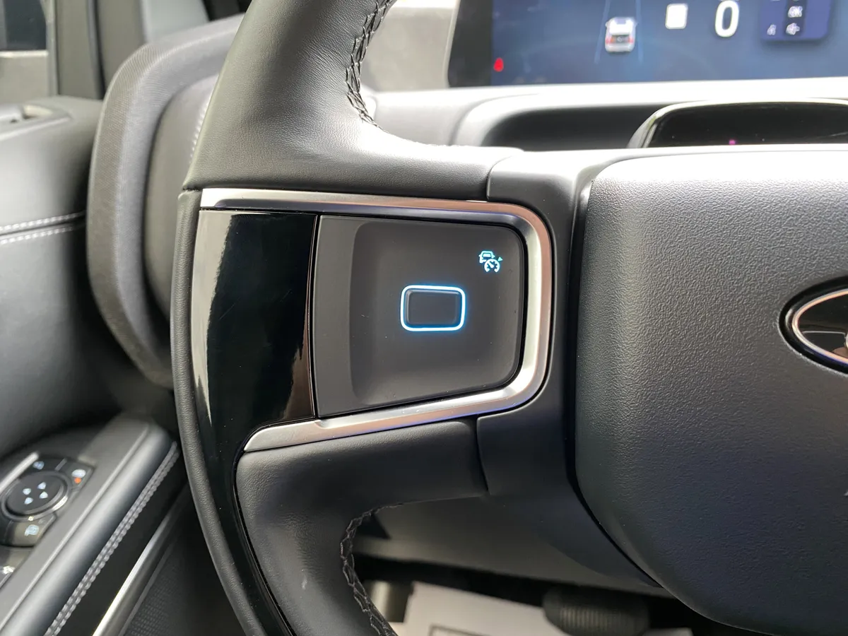 2025 Ford Expedition Max Platinum thumbnail 19