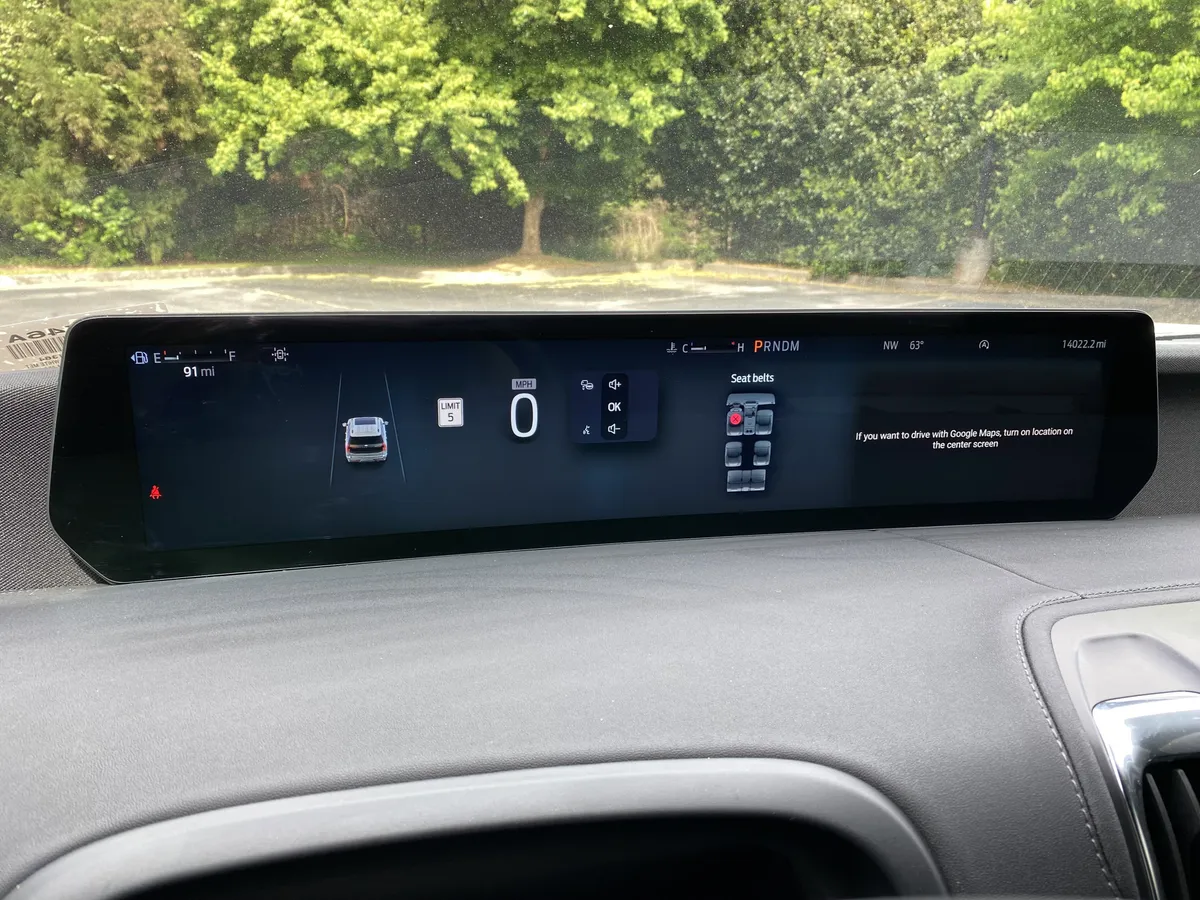 2025 Ford Expedition Max Platinum thumbnail 21