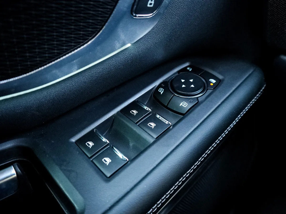 2025 Ford Expedition Platinum thumbnail 14