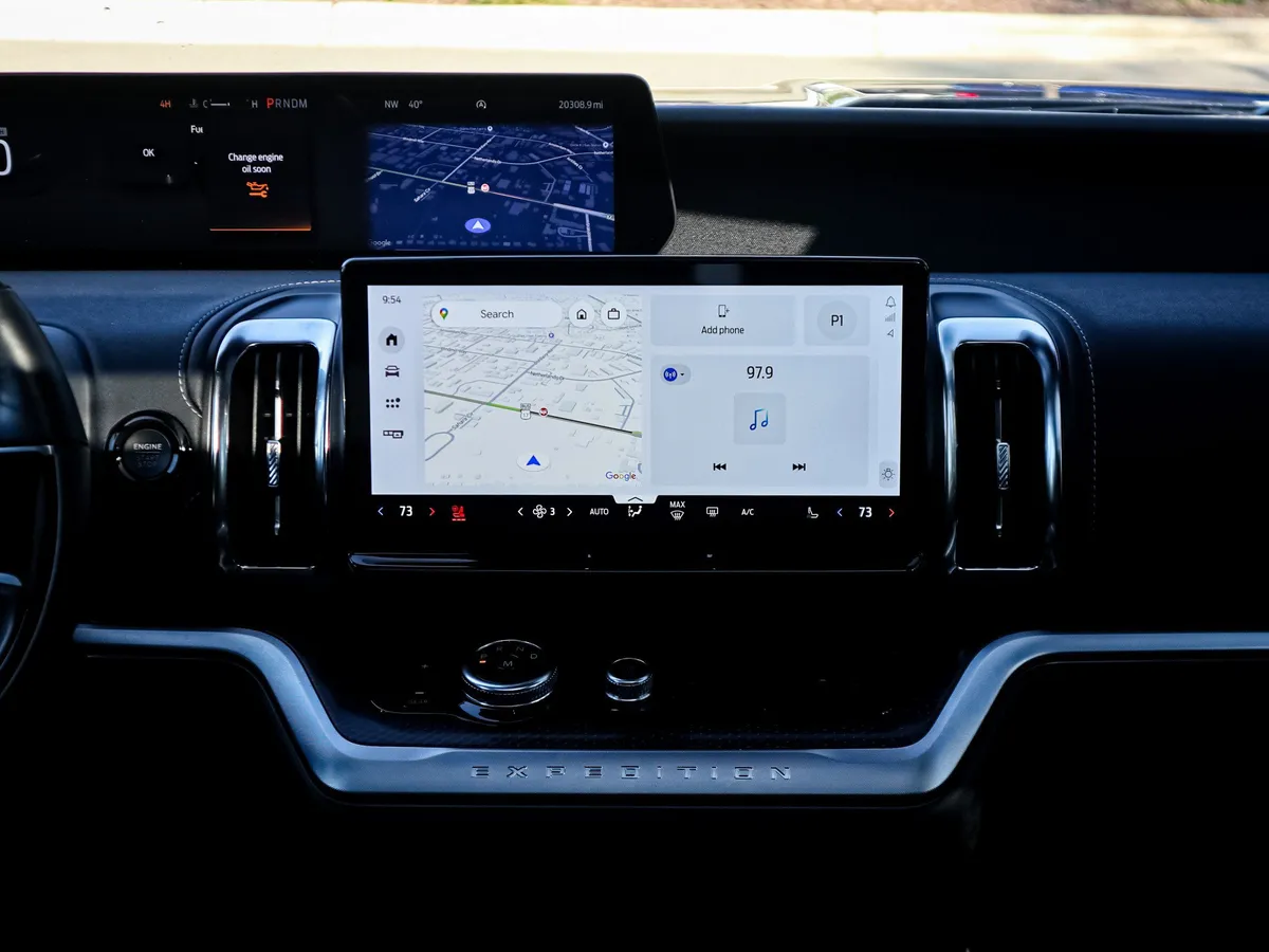2025 Ford Expedition Platinum thumbnail 29
