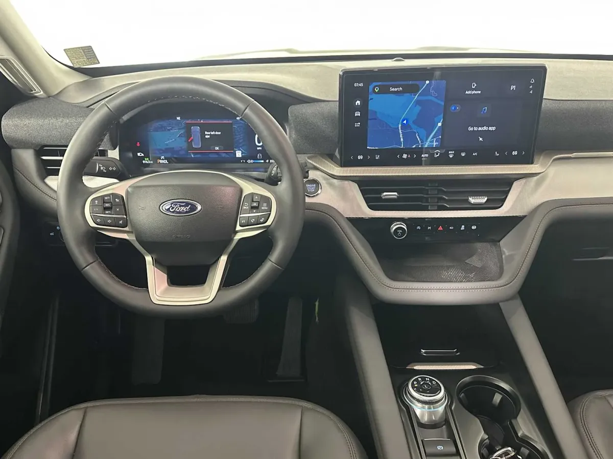 2025 Ford Explorer Active thumbnail 29
