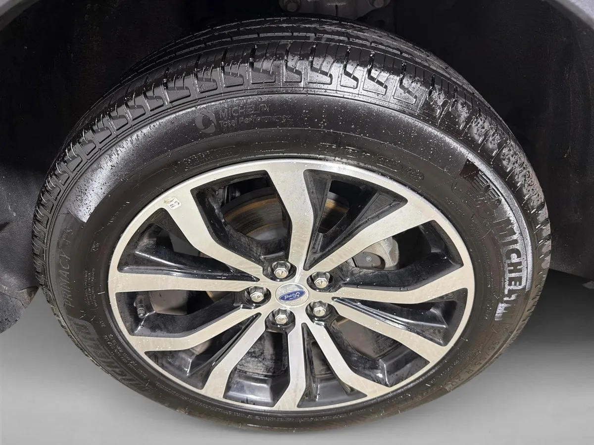 2025 Ford Explorer ST-Line thumbnail 21