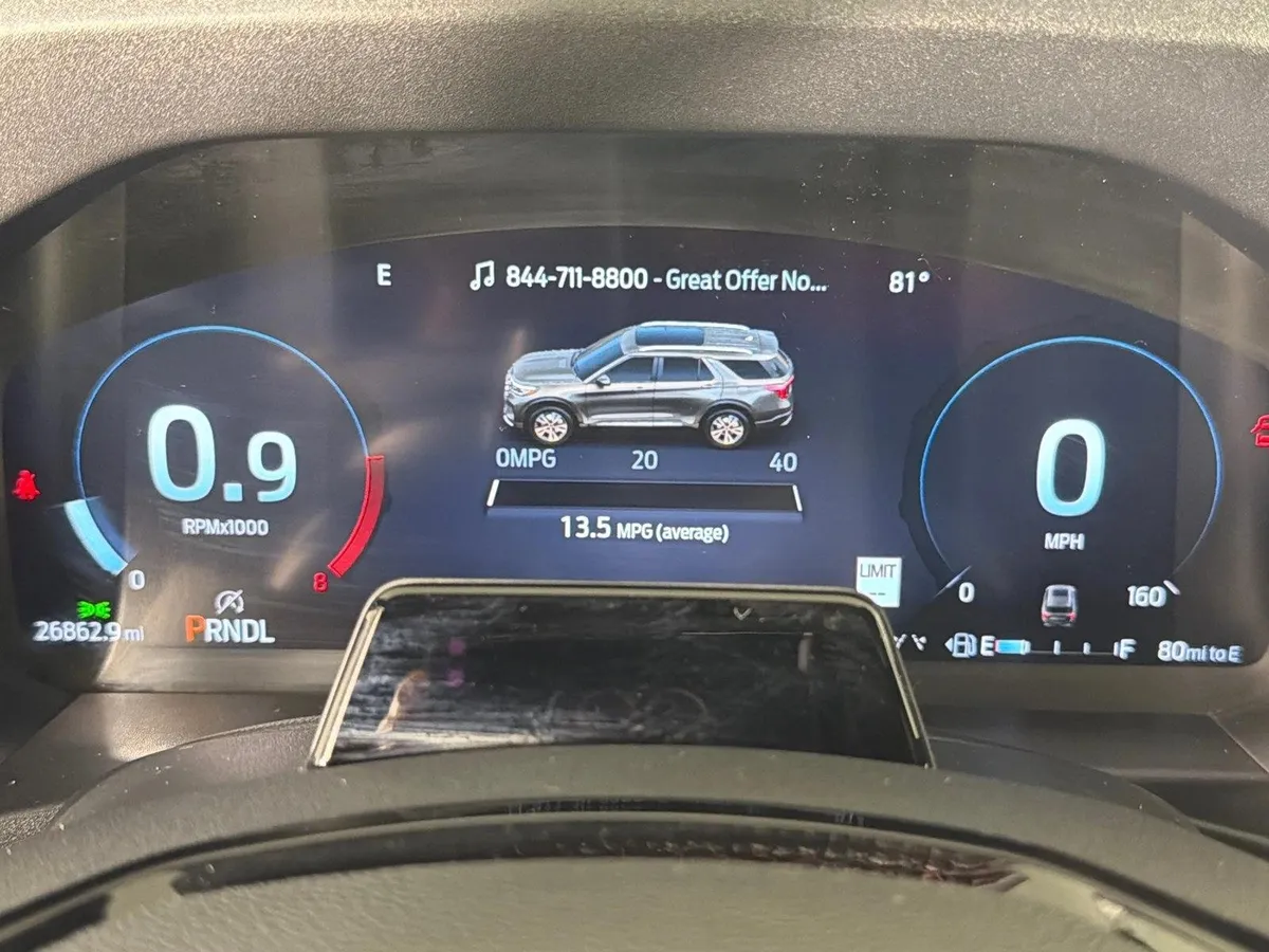 2025 Ford Explorer ST-Line thumbnail 27