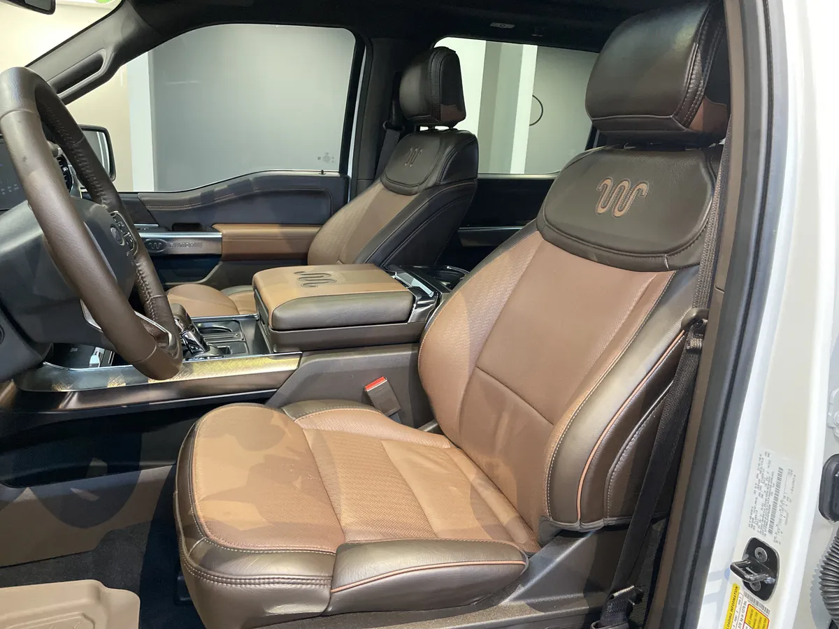 2025 Ford F-150 King Ranch thumbnail 17