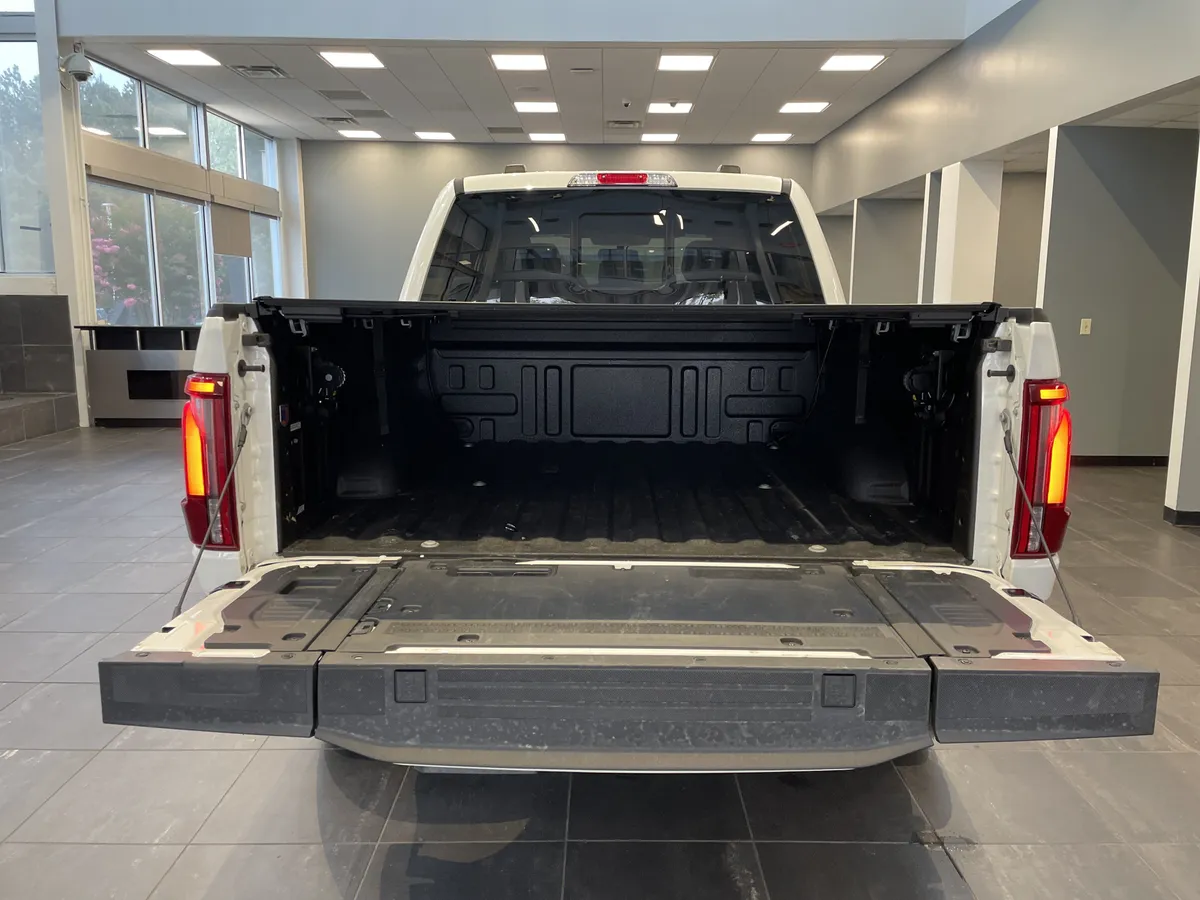 2025 Ford F-150 King Ranch thumbnail 38
