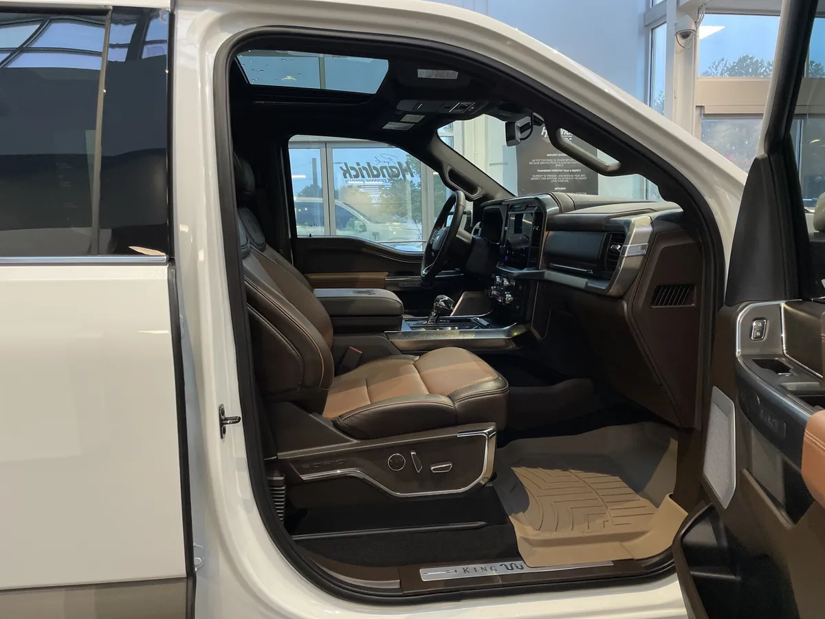 2025 Ford F-150 King Ranch thumbnail 40