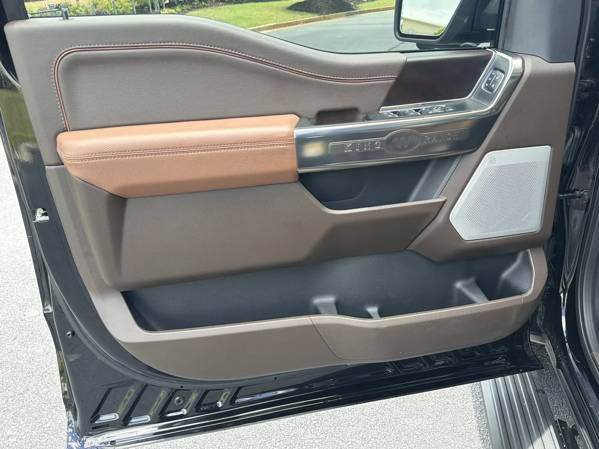 2025 Ford F-150 King Ranch thumbnail 21