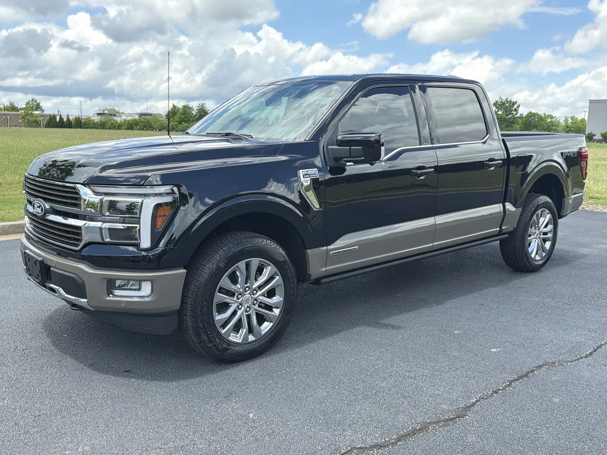 2025 Ford F-150 King Ranch thumbnail 4