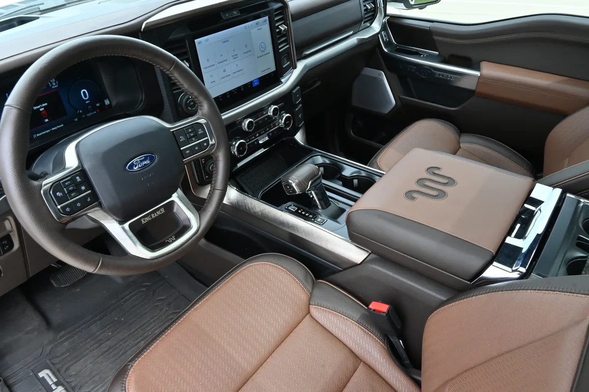 2025 Ford F-150 King Ranch thumbnail 13