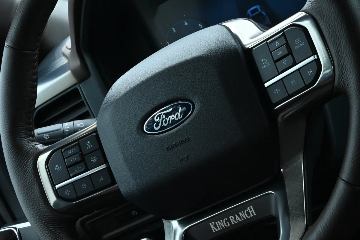 2025 Ford F-150 King Ranch thumbnail 27