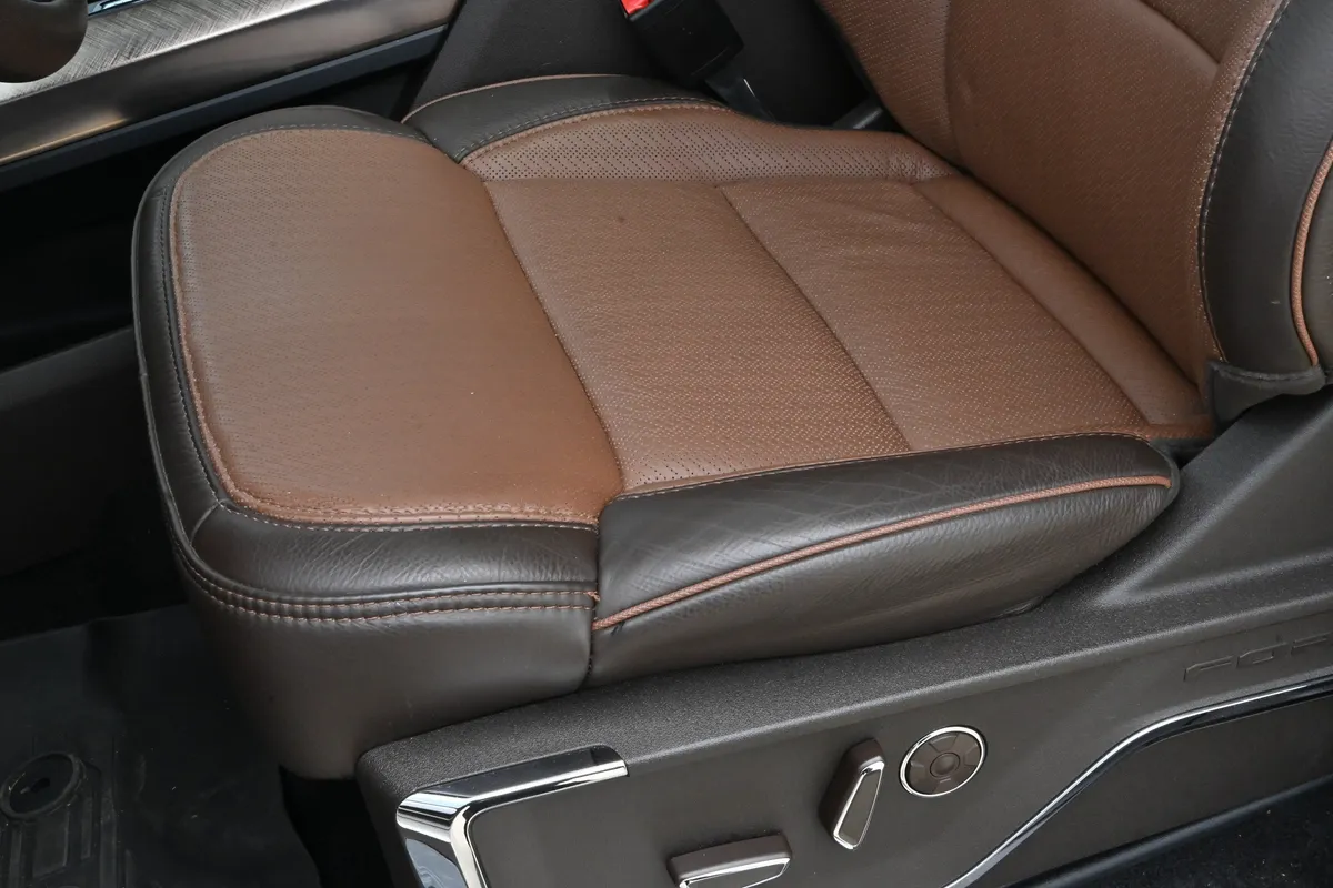 2025 Ford F-150 King Ranch thumbnail 35