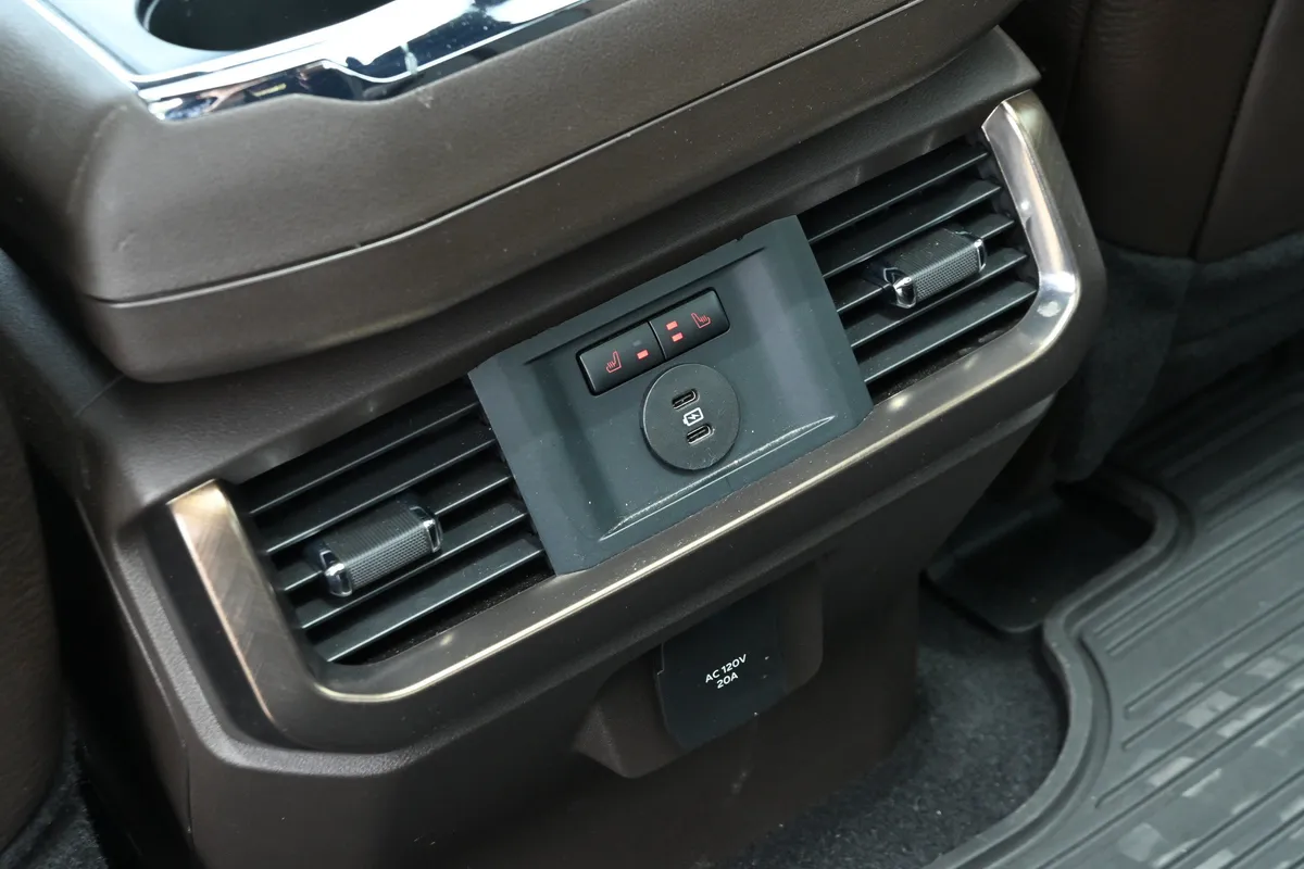 2025 Ford F-150 King Ranch thumbnail 36