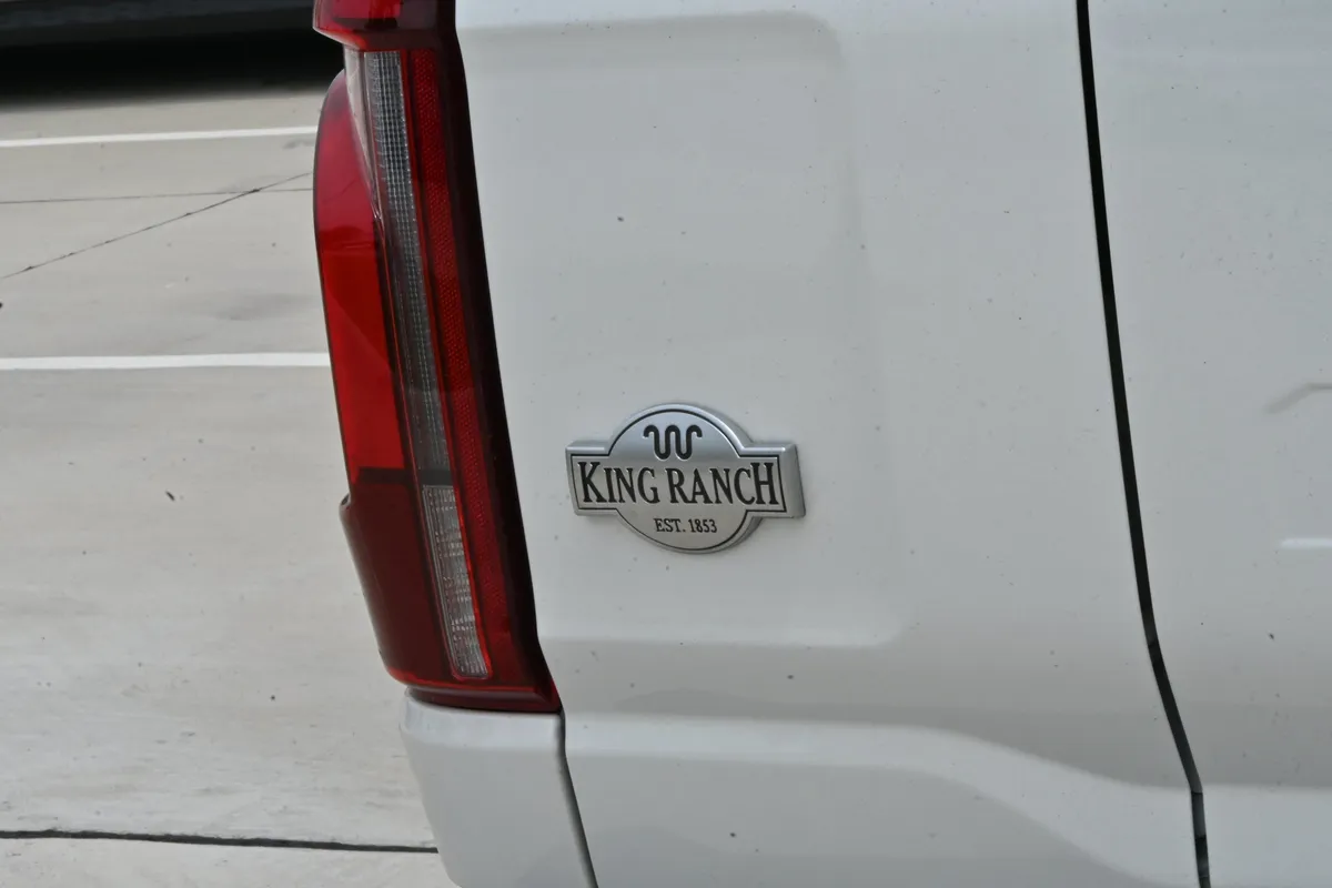 2025 Ford F-150 King Ranch thumbnail 43