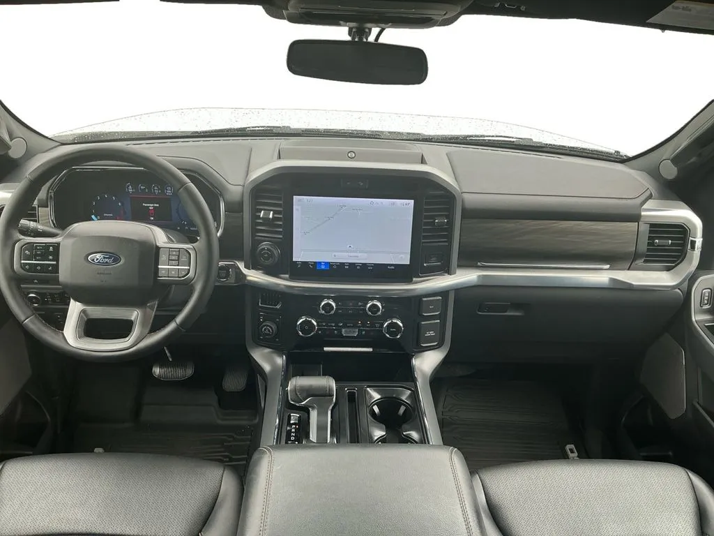 2025 Ford F-150 Lariat thumbnail 17