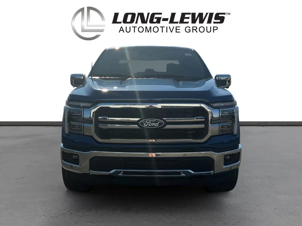 2025 Ford F-150 Lariat thumbnail 11